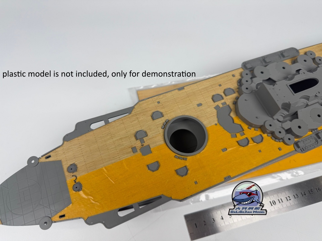 1/350 Scale Wooden Deck Maskin - đánh giá và giá Model Kit Yamato