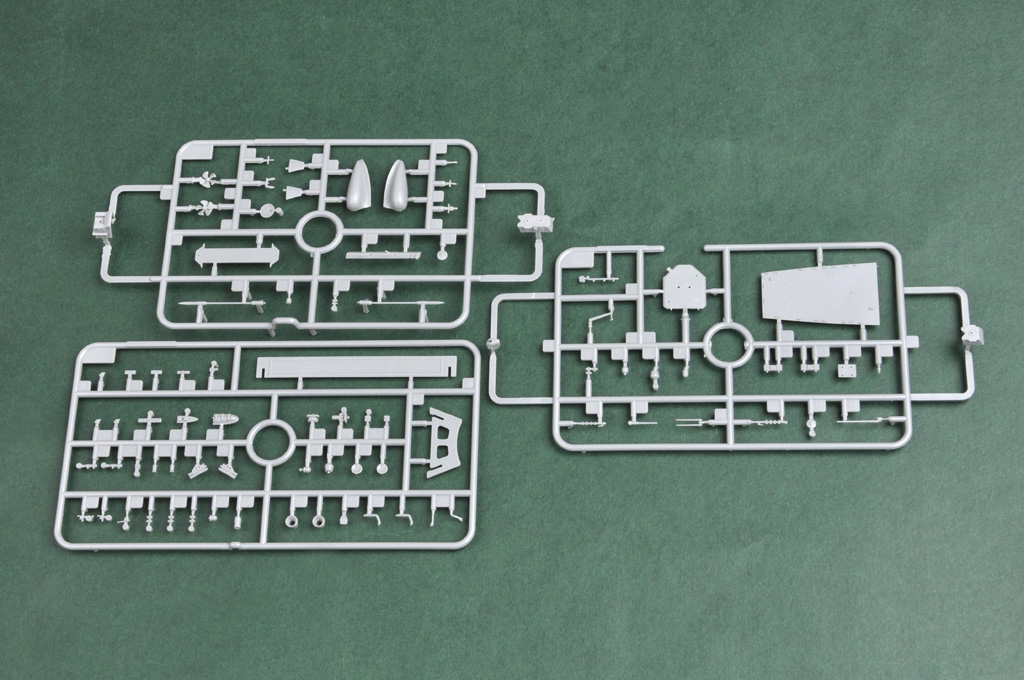 Hobbyboss 83411 1/700 USS Hopp - đánh giá và giá Model Kit Yacht