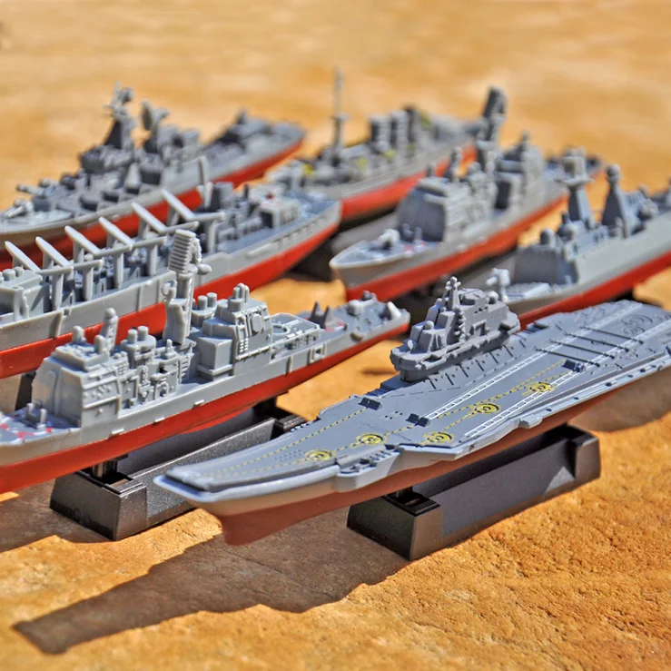 Nhựa Lắp Ráp Tàu Chiến Bộ Dụng - đánh giá và giá Model Kit Yamato